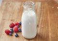 Bekukan Susu di Freezer Membuatnya Tahan Sampai 3 Bulan, Jangan Dekatkan dengan Makanan Ini!