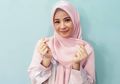 Mix & Match Outer Simpel ala Natasha Rizky, Cocok Buat Hangout di Akhir Pekan nih
