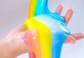 Waduh, Ternyata Mainan Slime Mengandung Bahan Berbahaya untuk Anak