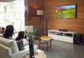Televisi Menganggu Keindahan Interior? Tenang dan Lakukan Hal Ini