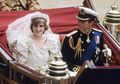 Momen Canggung di Royal Wedding, Bukti Anggota Kerajaan Manusia Biasa!