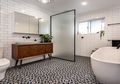 Cara Hitung Jasa Pasang Keramik, Cocok untuk yang Mau Renovasi Kamar Mandi di Bulan Puasa