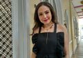 Sempat Berpacaran dengan Anak Musisi Ternama, Mantan Artis Cilik Ini Kini Telah Menikah dan Menjelma Jadi Mama Muda Sosialita
