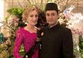 Sah Menikah, Cantiknya Istri Bule Panji Trihatmodjo Berbalut Adat Jawa