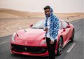 Cowok Dubai Berusia 15 Tahun Ini Koleksi 200 Ribu Sneakers, Goks!