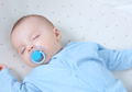 Penelitian : Bayi Tidur Lebih Nyenyak Bila Diberikan Empeng!