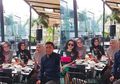 Mayangsari Terlihat Makan di Restoran Mewah, Netizen Justru Beri Kritikan Pedas