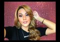 Sering Gonta Ganti Warna Rambut, Cek Gaya dari Aurel Hermansyah