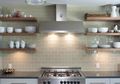 Noda Minyak Membandel di Dinding Dapur, Usir Dengan Bahan-bahan Ini