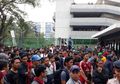 Awalnya Tiket Indonesia VS Hongkong Gagal Dibeli Online, Udah Ngantri Eh Polisi Umumkan Habis!