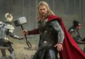 Ternyata Chris Hemsworth Nggak Suka Sama Film 'Thor: The Dark World'. Lho, kok?!
