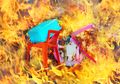 Hentikan Kebiasaan Membakar Sampah Plastik! Ketahui Dampaknya