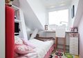 Ingin Memaksimalkan Kamar Tidur Mungilmu? Ikuti 4 Ide Fantastis Ini