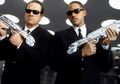 Bagaikan dalam 'Men In Black', Pekerjaan Memburu Alien Benar-benar Ada di Dunia dan Gajinya Miliaran Rupiah Lho!