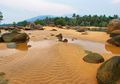 Temajuk, Tempat Liburan Keren yang Berada di Batas Indonesia-Malaysia