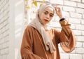 Contek Penampilan Kece dengan Gaya Kasual ala Selebgram Hijab, Joyagh