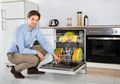 Apa Itu Dishwasher? Inilah Pertimbangan Saat Ingin Membeli Mesin Cuci Piring 'Sultan'!