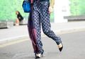 Inspirasi Mix and Match Celana Motif untuk Gaya Stylish Setiap Hari!