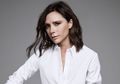 Setelah Menangis, Victoria Beckham Rilis Mantel Seharga Sepeda Motor