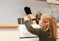 Cegah Kecelakaan pada Anak, Ini 6 Tips Wajib Tahu Agar Aman di Dapur