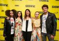 2 Aktor ‘Riverdale’ Ini Main Bareng di Film Baru ‘The New Romantic’!