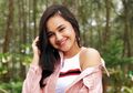 Inspirasi Fashion dengan Rok Putih Ala Syifa Hadju. Chic dan Simpel!