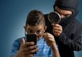 Facebook Digugat Karena Mengintai Pengguna Instagram Lewat Kamera Ponsel