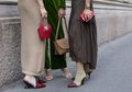 4 Sepatu Keren di Street Style Milan Fashion Week 2018. Intip Yuk!