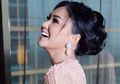 Cerai dari 10 Tahun Lalu, Yuni Shara Miliki Hunian Mewah Lengkap dengan Taman dan Spot Melukis!