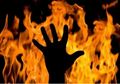 Baru Menikah 2 Bulan, Suami Nekat Bakar Istri Hidup-hidup di Samping Anaknya yang Masih Balita