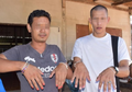 Takut Dikejar Hantu Janda, Pria di Thailand Ramai-ramai Cat Kukunya