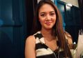 Foto Telanjangnya Diancam Disebarkan Hingga Dipaksa Menikah Muda, Begini Kisah Kelam Artis Cantik Aurelie Moeremans