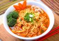 Makan Mie Instan Ternyata Sehat! Ini Fakta yang Salah Dipahami Selama Bertahun-tahun