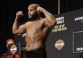 Petarung Terkuat UFC Maklumi Tindakan Khabib Nurmagomedov yang Menyerang Rekan Setim McGregor