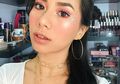 5 Highlighter Powder di Bawah 150 Ribu untuk Tampilan Glowing Ala Abel Cantika