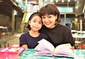 Nirina Zubir Kini Sibuk dengan Usaha Kedai Kopi, Begini Komentar Suami dan Dua Anaknya