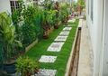 Musim Hujan Buat Taman Makin Becek, Begini Cara Mencegahnya!