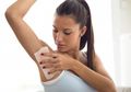 Punya Masalah Dengan Warna Ketiak yang Menghitam, Ada Baiknya Moms Coba Tips ini!