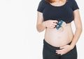 Tanda-tanda Kehamilan 4 Bulan yang Normal Terjadi, Catat Yuk Moms