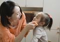 Ini 4 Cara yang Bisa Dilakukan untuk Mengobati Sakit Gigi pada Anak-anak, Salah Satunya dengan Air Garam