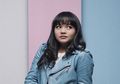 Trik Tampil Kece Pakai 4 Outfit Denim Ala Amel Carla. Intip Yuk!