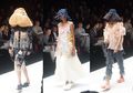 Jakarta Fashion Week 2019: Koleksi Toton Januar yang Terinspirasi dari Cerita Rakyat dan Horor