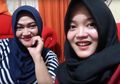 Putri Delina Unggah Foto Romantis, Netizen Bertanya-tanya: Pacaran ya?