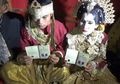 Begini Meriahnya Pernikahan Nenek 65 Tahun dengan Lajang 20 Tahun di Sulawesi Selatan