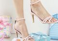Dear Perempuan, Simak yuk 6 Cara Mengurangi Rasa Sakit Saat Pakai Sepatu High Heels