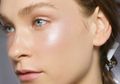 5 Rekomendasi Highlighter Cair untuk Tampilan Wajah Segar saat Puasa Ramadan #DiRumahAjaBisaCantik
