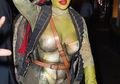 Delapan Kostum Halloween Artis Luar Ini Bikin Pangling, Siapa Saja?