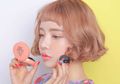 Ini Perbedaan Cushion dan Bedak Menurut Make Up Artist Ian Rush