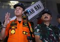 Di Hadapan Keluarga Korban Lion Air JT 610, Tangis Kabasarnas Pecah: Saya Tidak Akan Menyerah!