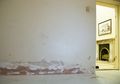 Jelang Musim Hujan, Inilah 5 Tips Cegah Lembab di Dinding Rumah